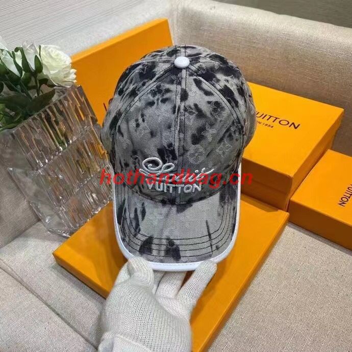 Louis Vuitton Hat LVH00172